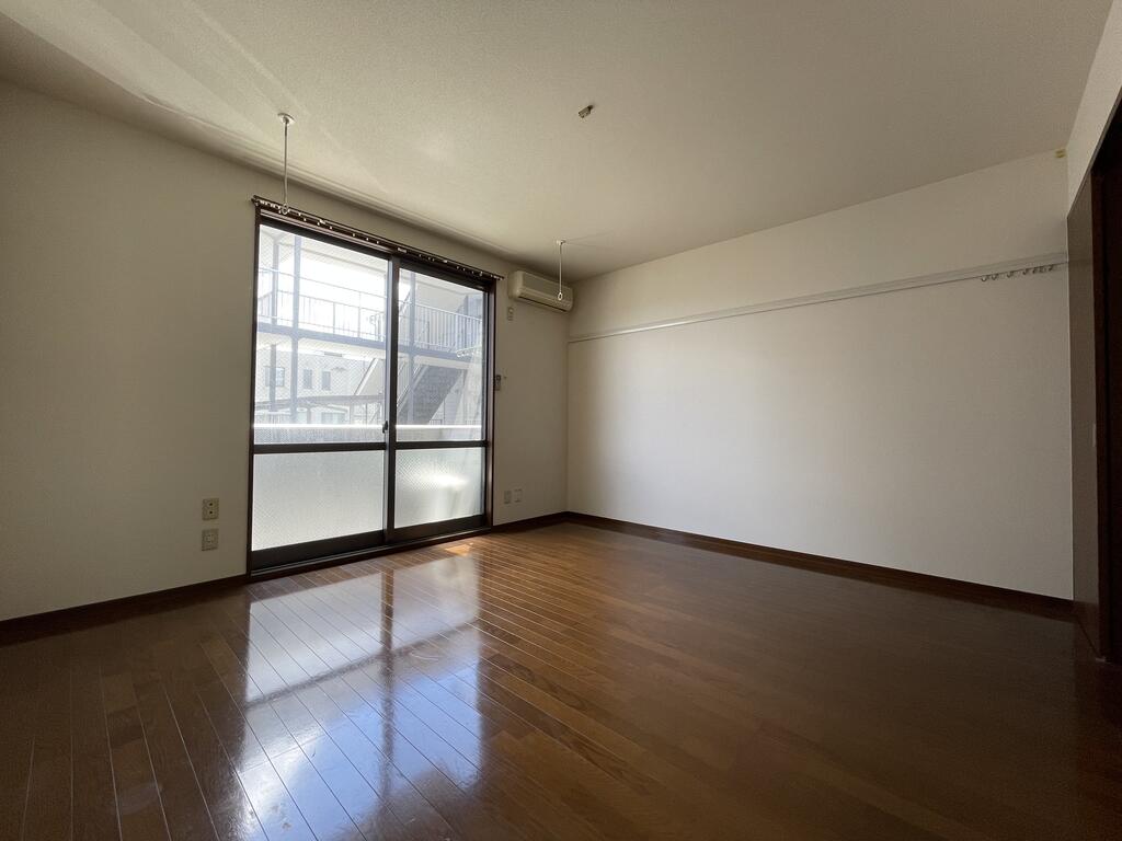 居室・リビング　居室