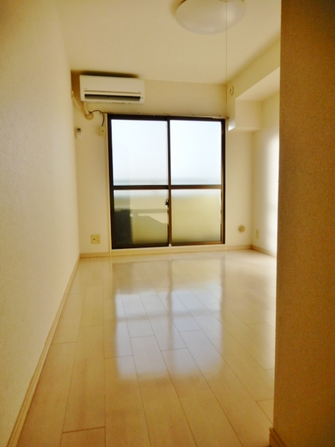 居室・リビング　居室