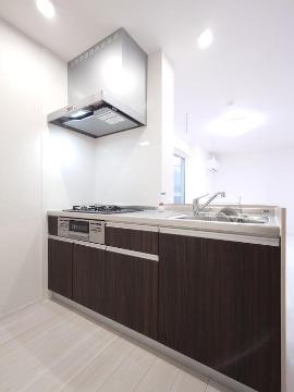 キッチン　IH＆グリル付システムキッチン（イメージ）