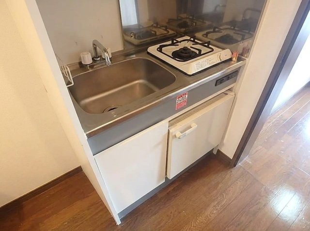 キッチン　イメージ写真となっております。