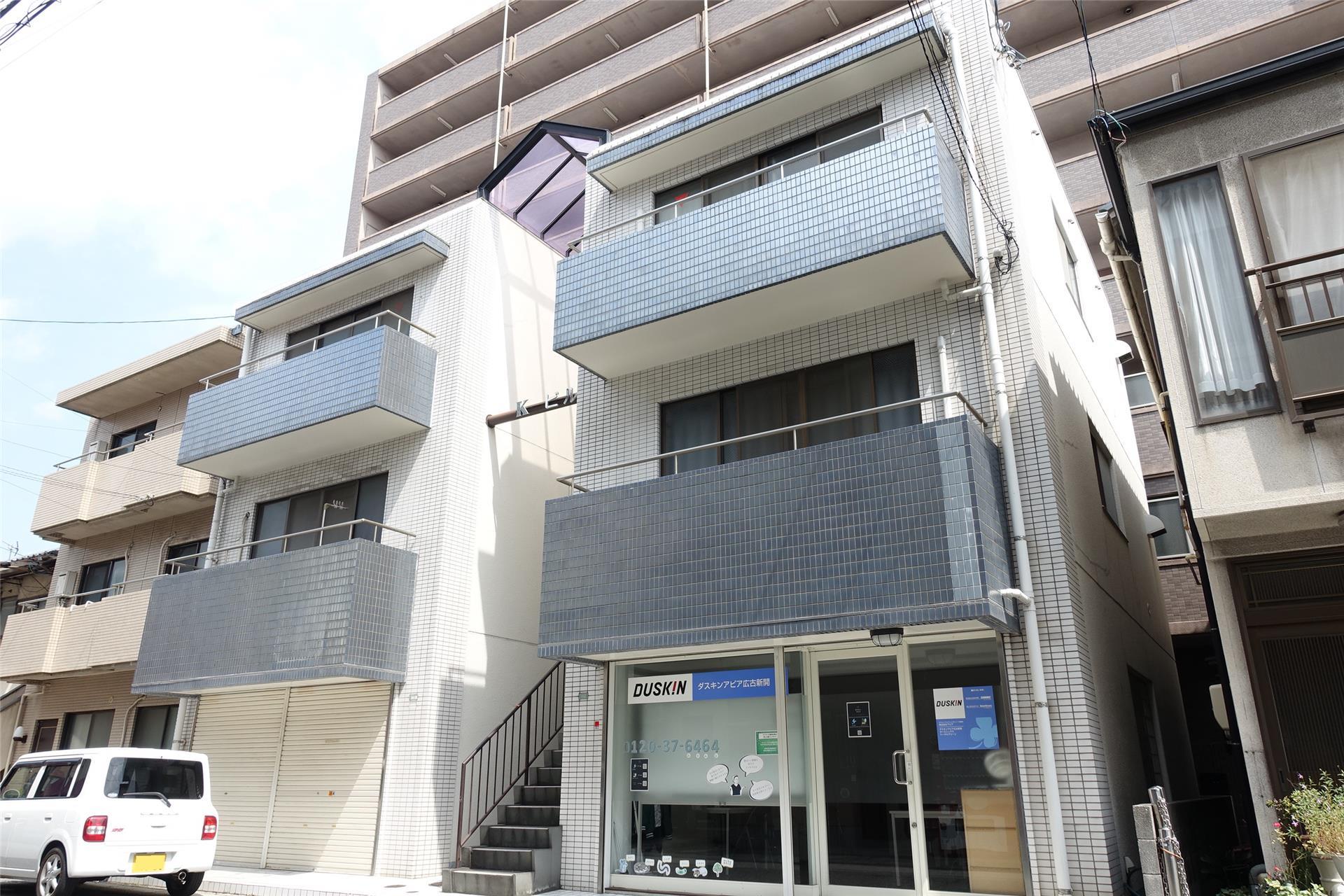 建物外観　1990年築　山田ビル