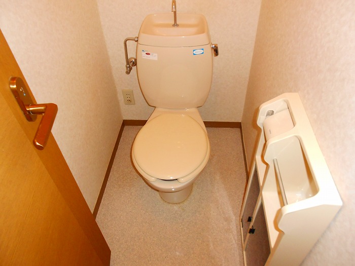 トイレ　同タイプ別部屋写真