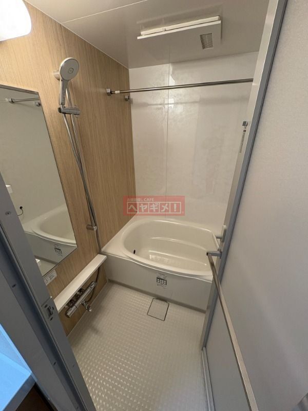 バス・シャワールーム　バス