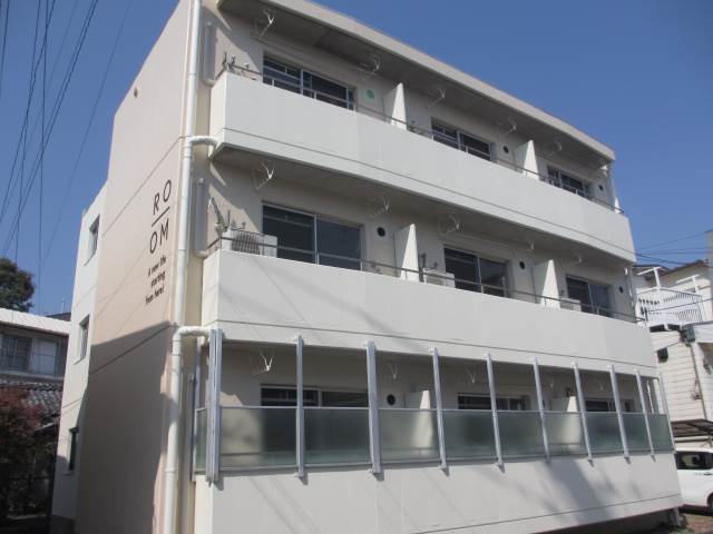 建物外観　現況が相違する場合は現況を優先致します。