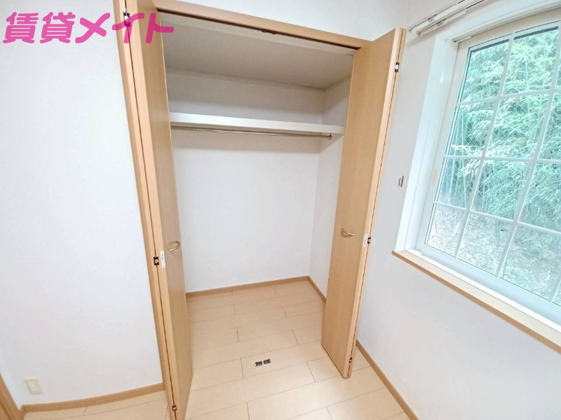 収納　別部屋タイプ