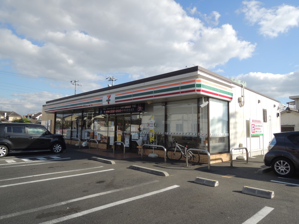 コンビニ　セブンイレブン岡山洲崎3丁目店（コンビニ）まで293m