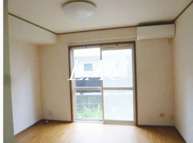 居室・リビング　洋室のお部屋です。