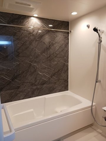 バス・シャワールーム　日々の疲れを癒すお風呂付です