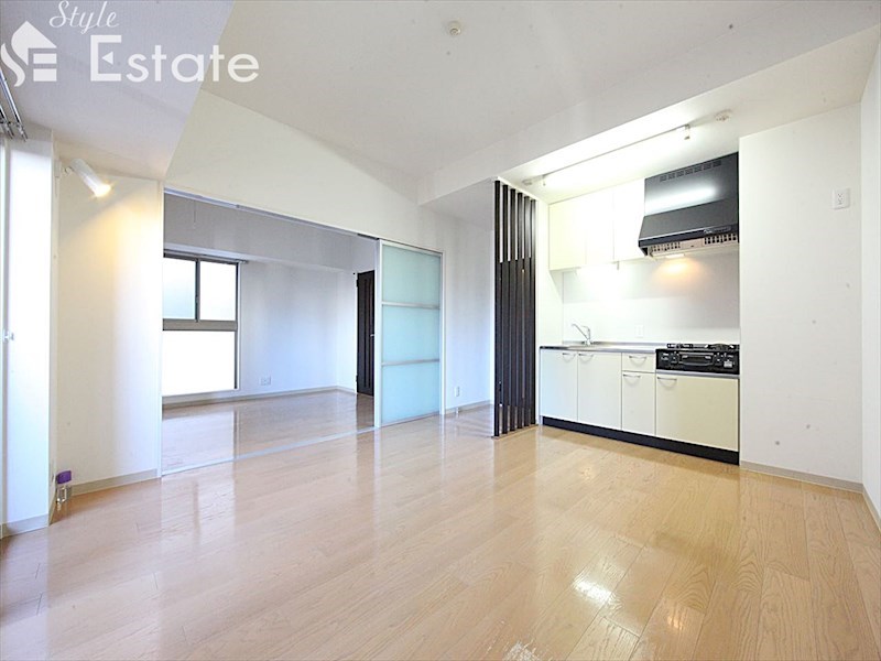 居室・リビング　内装