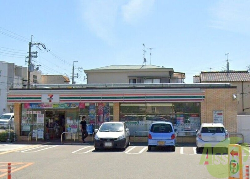 コンビニ　セブンイレブン西宮小曽根町2丁目店（コンビニ）まで1203m