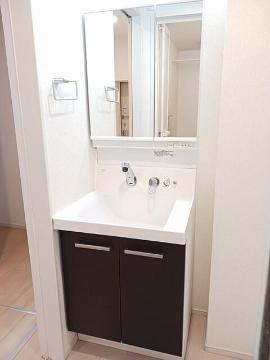 洗面設備　洗髪洗面化粧台