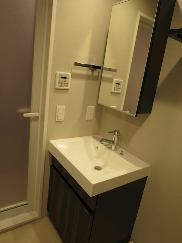 洗面設備　※参考写真