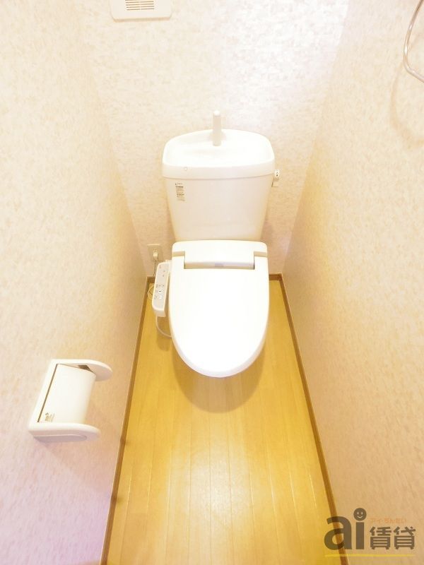 トイレ　※同仕様写真です