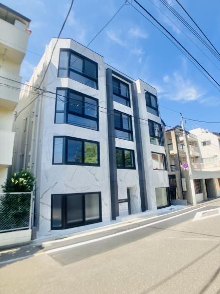 建物外観　外観は落ち着いています