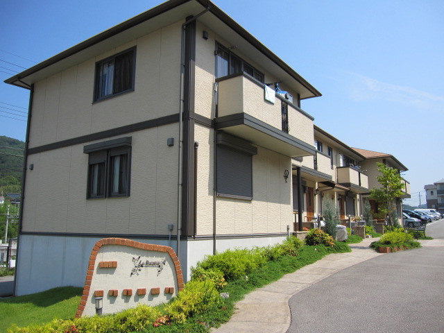 建物外観　ラプロヴァンスB棟(Good Home)