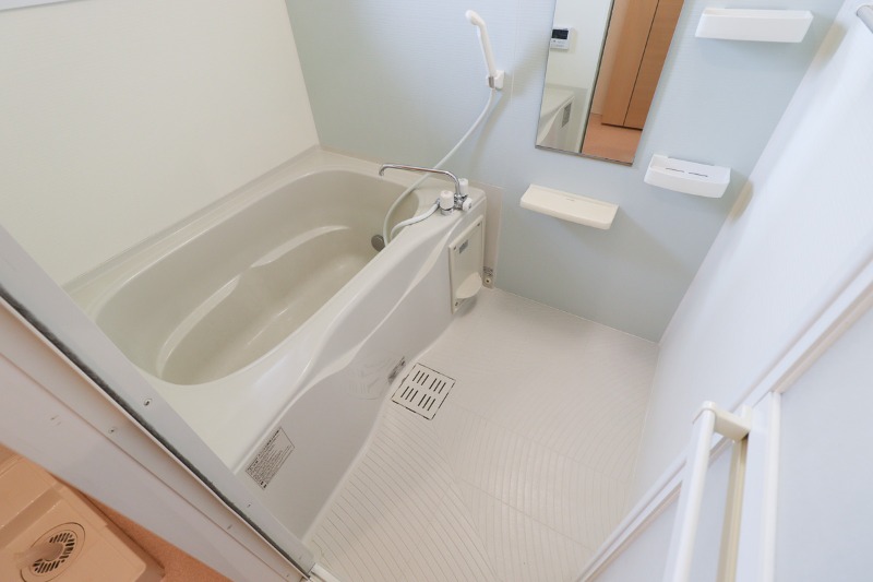 バス・シャワールーム　図面と現状に相違がある場合には現状を優先