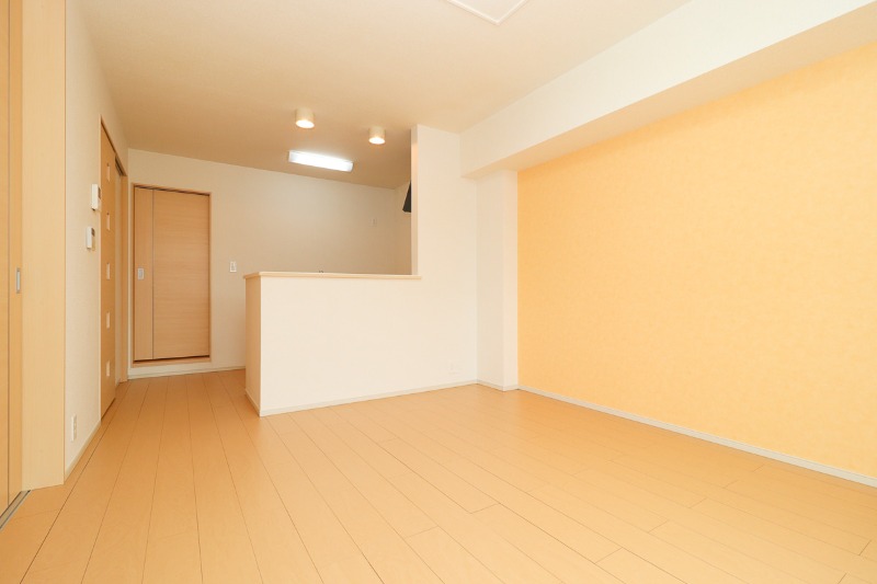 居室・リビング　図面と現状に相違がある場合には現状を優先