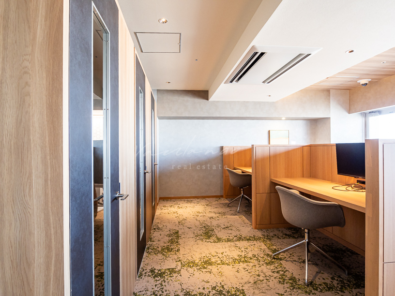 ロビー　ワークスペース