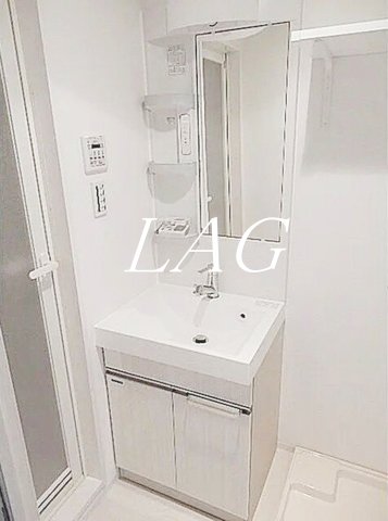 洗面設備　洗面台です。