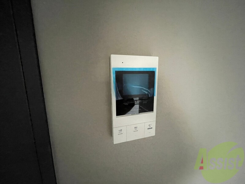 セキュリティ　ＴＶモニター付インターホンです。来客者の顔が見えるので安心！