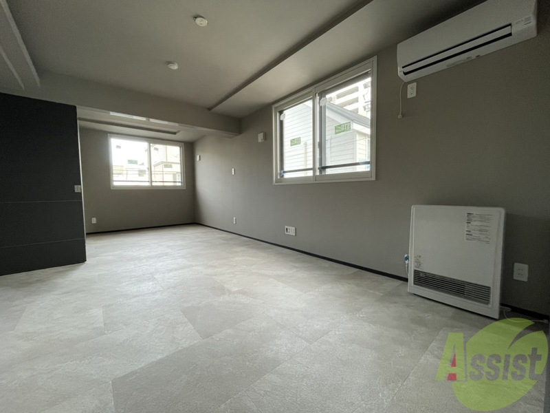 居室・リビング　広くてキレイなお部屋が広がっていて、充実した生活が送れそう。