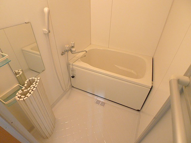 バス・シャワールーム　バスルーム