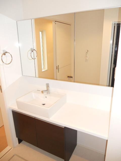 洗面設備　独立洗面台