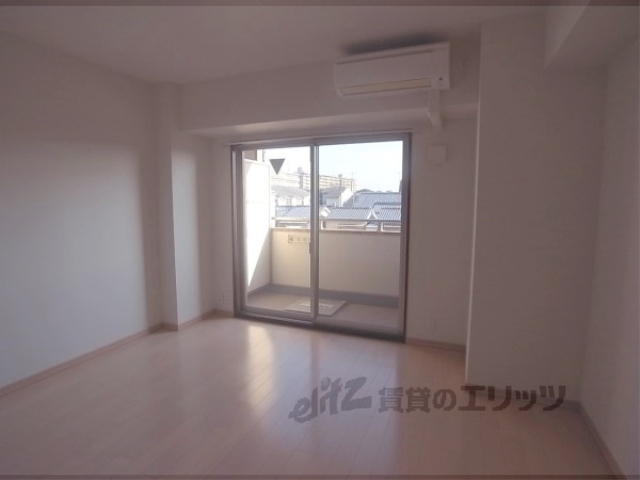 居室・リビング　居室