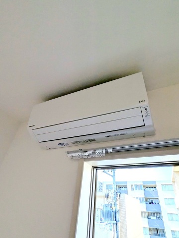 その他設備　同メーカー同仕様：エアコン付き