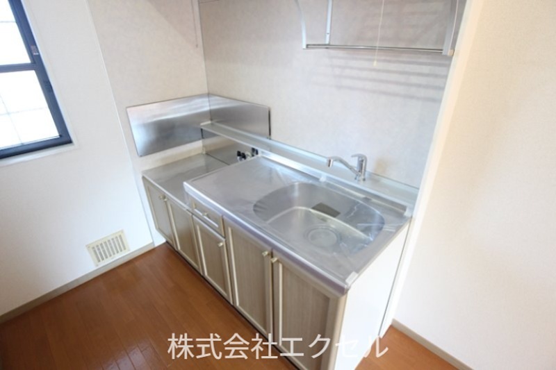キッチン　シンプルなキッチンです