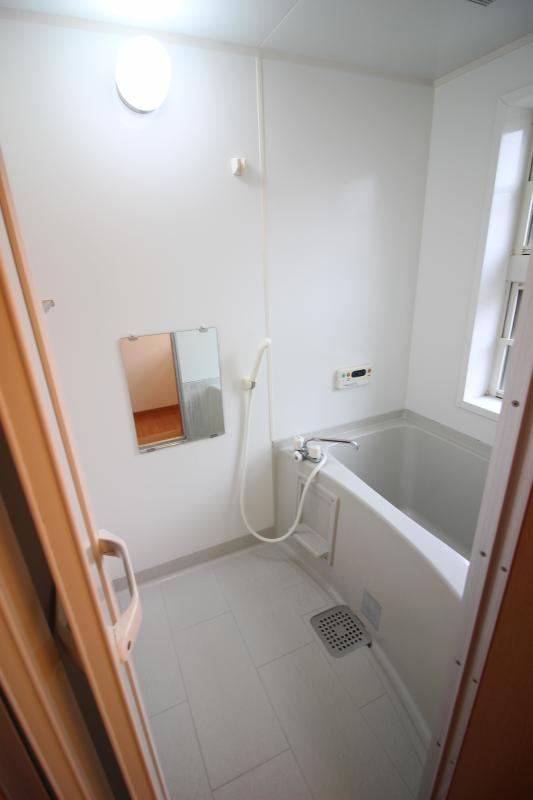 バス・シャワールーム　1　バス