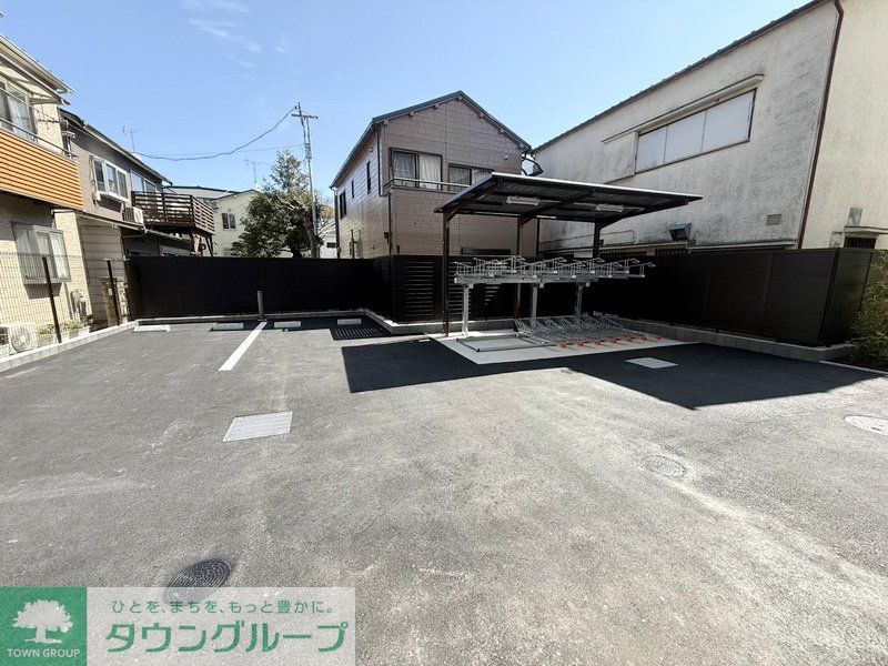 駐車場　駐車場