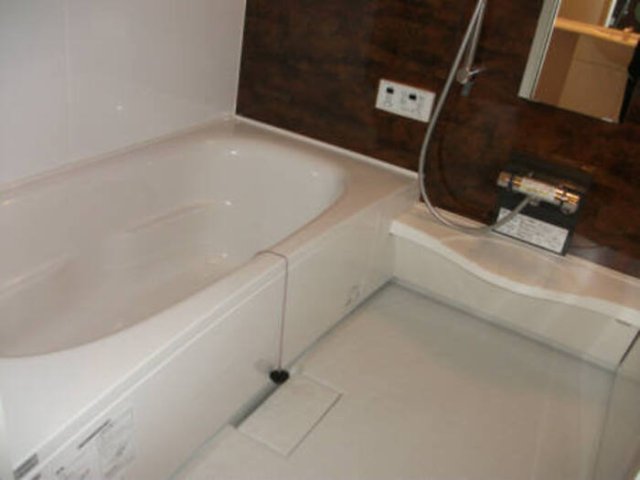 バス・シャワールーム　同物件別号室の写真です。