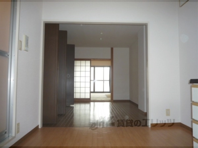 居室・リビング　居室