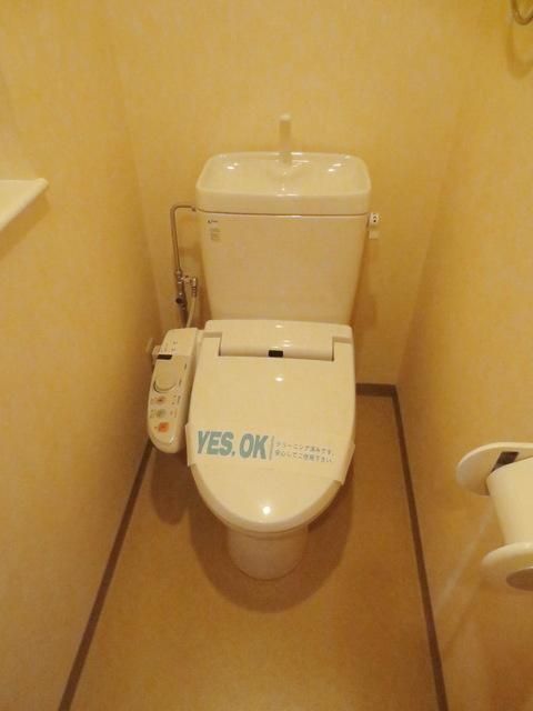 トイレ　★シャワートイレ★