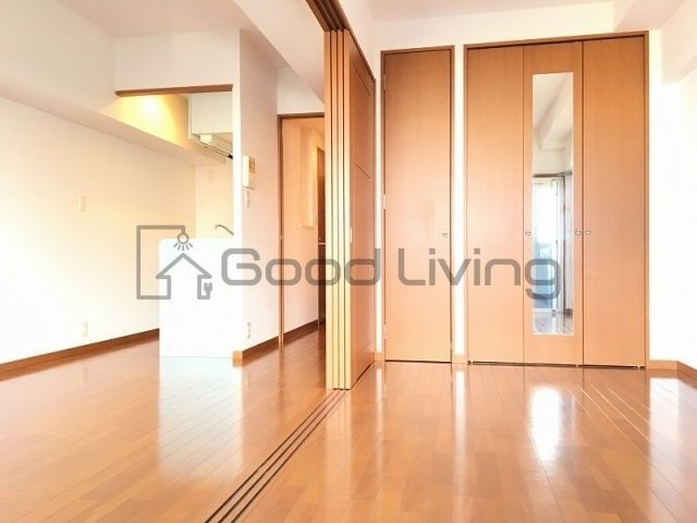 居室・リビング　ここで楽しい食事の時間