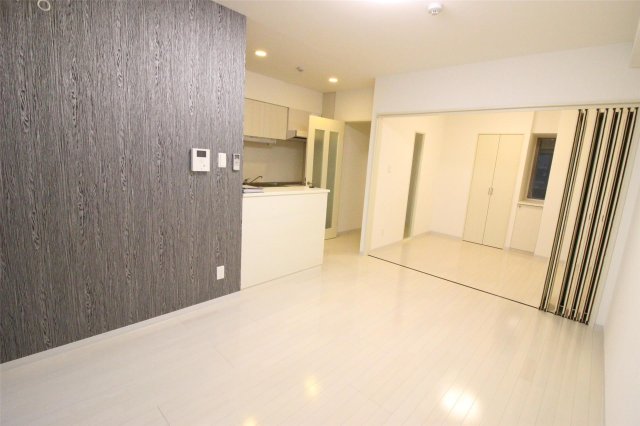 居室・リビング　別室参考写真