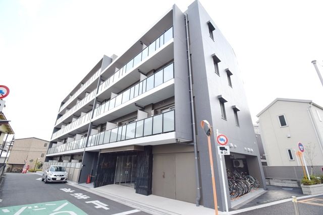 建物外観　★お部屋探しはタウンハウジング稲田堤店まで★