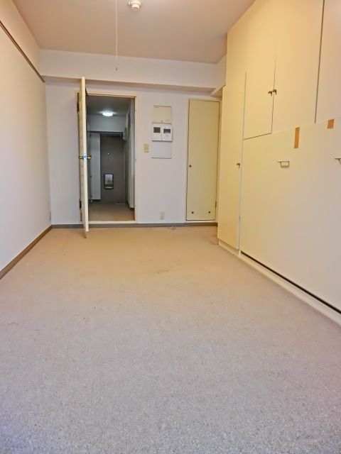 居室・リビング　★開放感あふれる居室です★