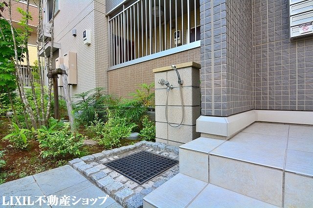 その他共有部分　敷地内にペット足洗い場があります。