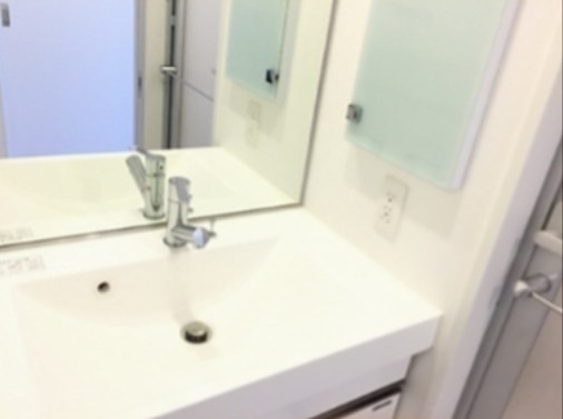 洗面設備　※同仕様写真含む