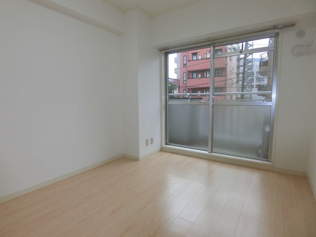 バルコニー　別部屋参考写真です