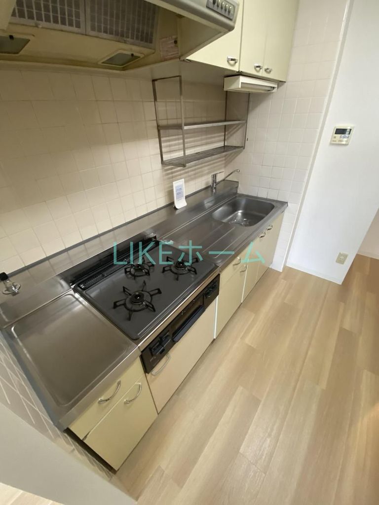 キッチン　バルコニー