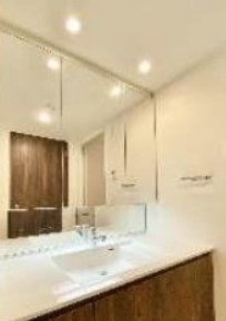 洗面設備　大崎ステーションレジデンス（別部屋参考画像）