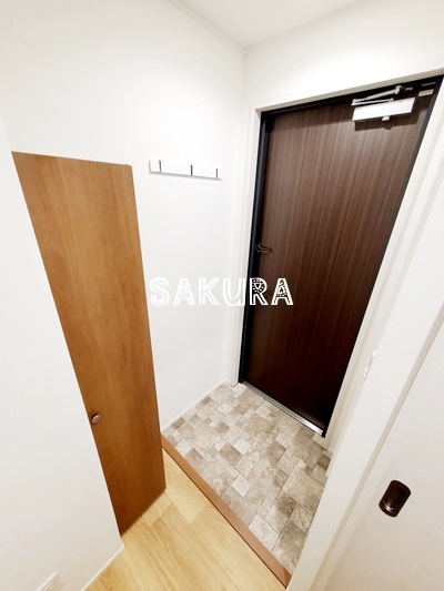 玄関　収納豊富なシューズボックスです♪