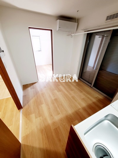 居室・リビング　使いやすい形の為、レイアウトを楽しめます♪