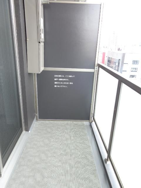 バルコニー　バルコニー