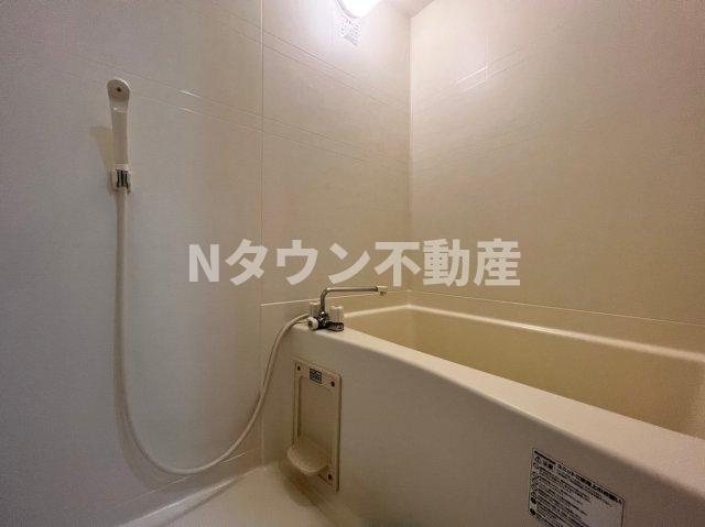 バス・シャワールーム　日々の疲れを癒すお風呂付です