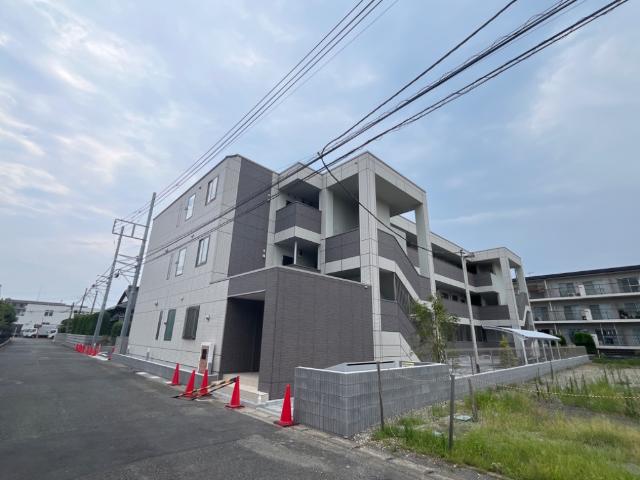 建物外観　外観写真（昼）