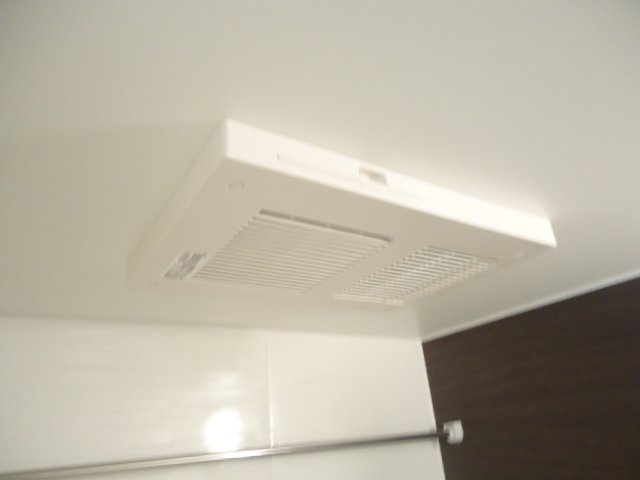 その他設備　浴室乾燥機（イメージ）